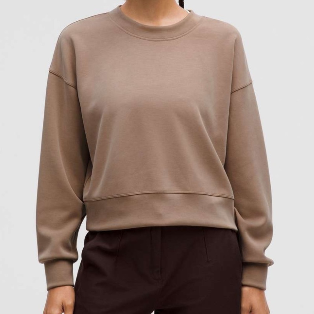 NWT lululemon Perfectly Oversize Crop Crew Softstreme - Taupe